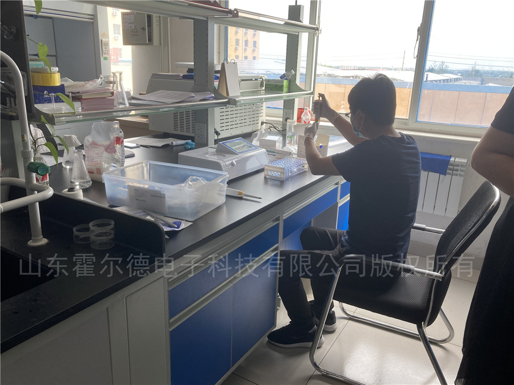 新希望六和集团下属30余家分厂集体采购霍尔德食品安全检测仪器