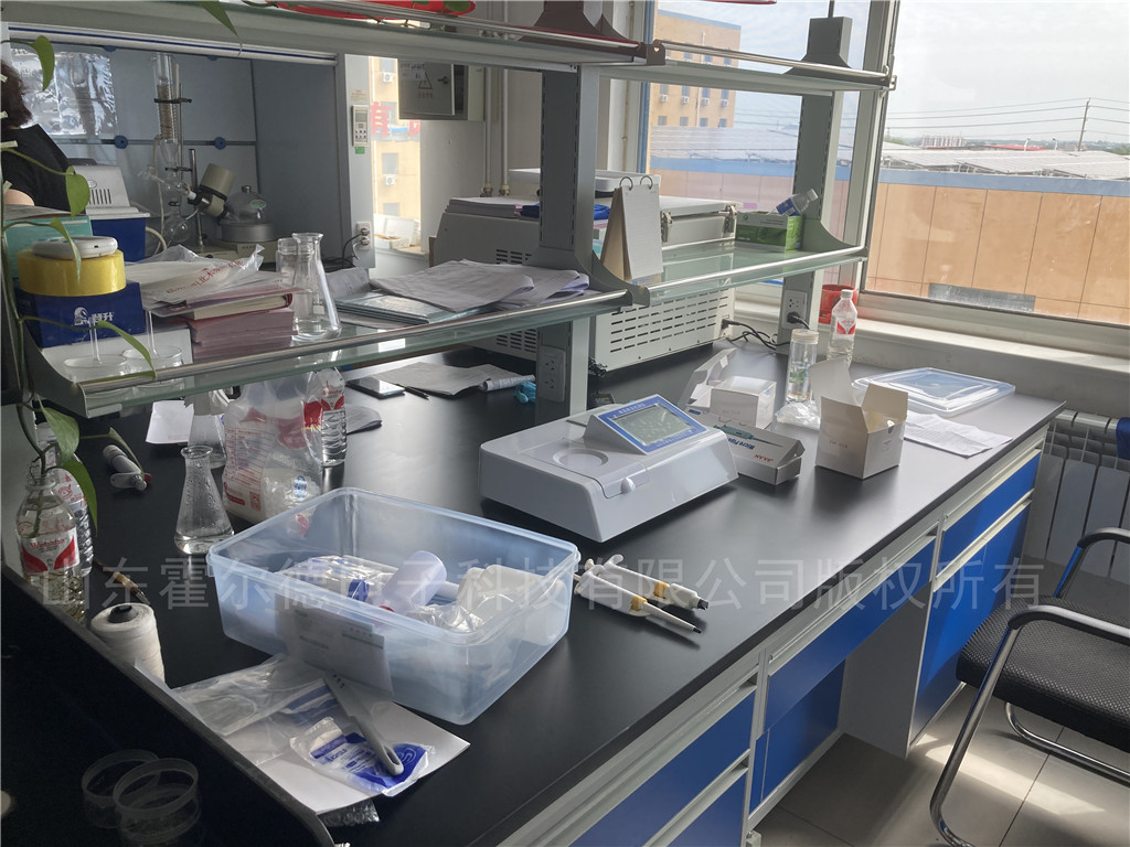 新希望六和集团下属30余家分厂集体采购霍尔德食品安全检测仪器